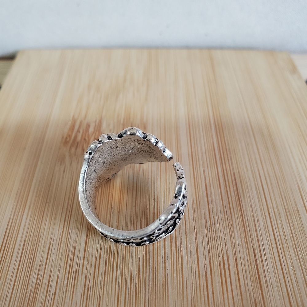 Spoon Ring - Picture 3 of 4